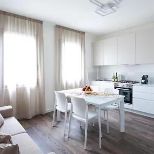  Appartamento Borgo Verticale Luxury Italia